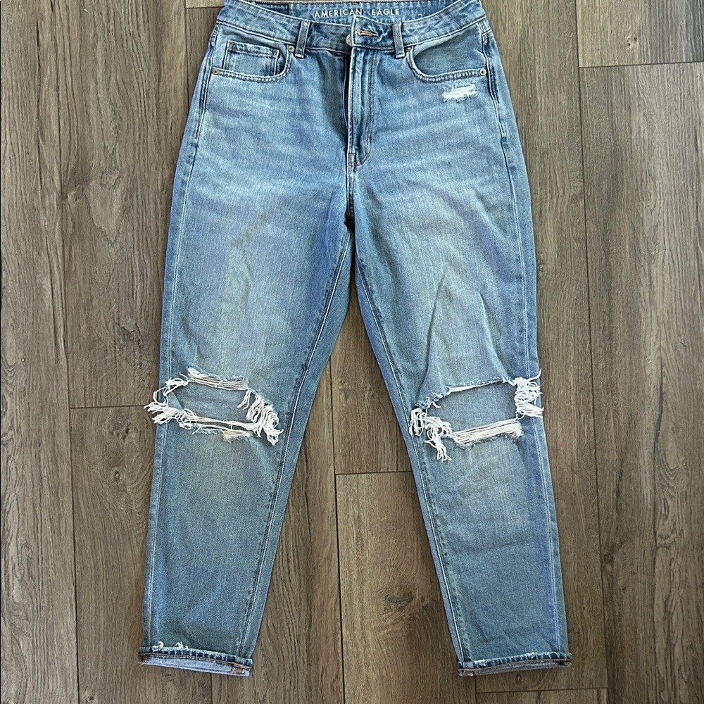 American Eagle Outfitters Women's Light Blue Distressed Ankle Jeans